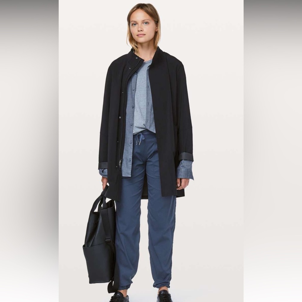36. Lululemon $118 Dance Studio Pant Unlined True Navy 4